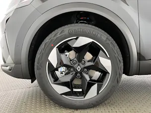 RENAULT Captur 1.8 E-Tech techno