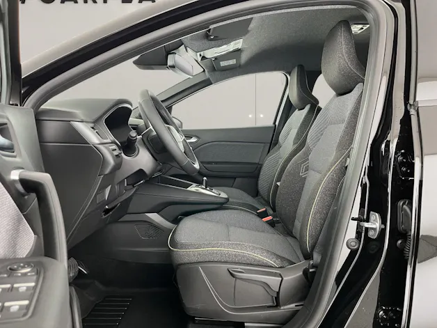 RENAULT Captur 1.8 E-Tech techno