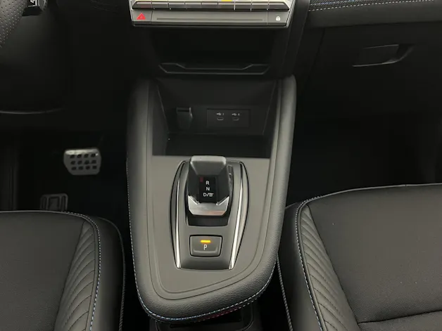 RENAULT Captur 1.8 E-Tech esprit Alpine