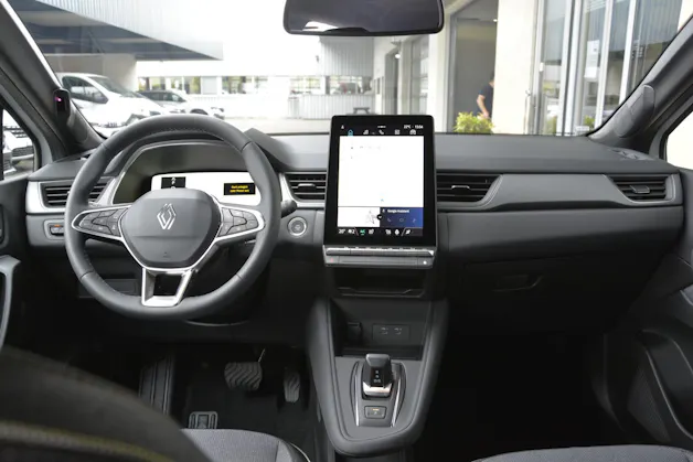 RENAULT Captur 1.8 E-Tech techno
