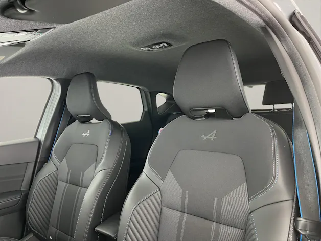 RENAULT Captur 1.8 E-Tech esprit Alpine