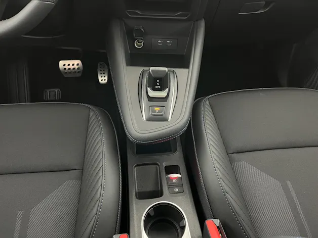 RENAULT Captur 1.8 E-Tech esprit Alpine