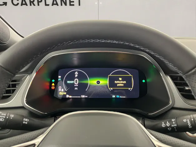RENAULT Captur 1.8 E-Tech techno