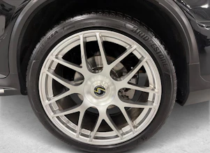 https://vehicle.imgix.net/4510832/7317dec5-2b69-428c-994e-8e926c053a33.jpg