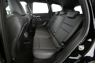 BMW X1 U11 23d xDrive paddles