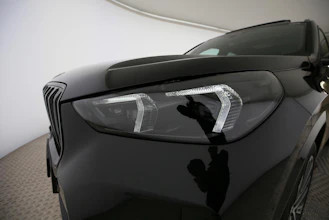 https://vehicle.imgix.net/4510840/fd44d930-4916-4ec4-b881-f6f5fd652cfb.jpg