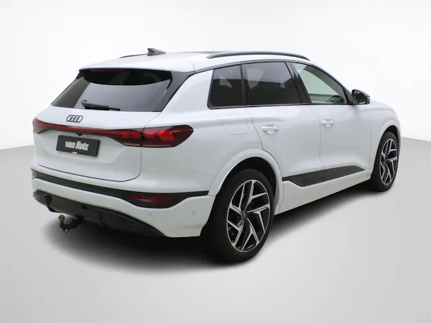 AUDI SQ6 e-tron quattro