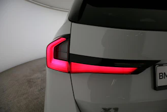 https://vehicle.imgix.net/4510905/20d5cd74-76b0-4a01-9390-0dcd79134d2a.jpg