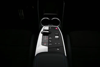 https://vehicle.imgix.net/4510905/75fd7ff1-123a-4ea0-81fb-98743c334209.jpg