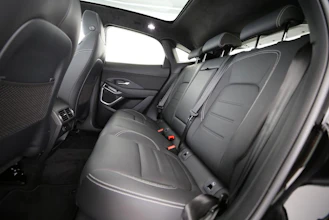https://vehicle.imgix.net/4510934/5b3d7ba3-4268-4b83-982d-e379f2f2b6dd.jpg