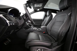 Fahrzeugbild JAGUAR E-Pace 2.0 I4 200 R-Dynamic HSE AWD