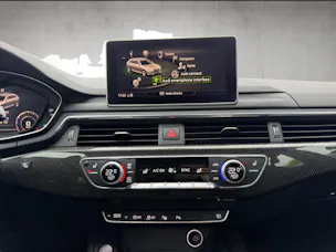 AUDI S4 Avant 3.0 V6 TFSI quattro S-Tronic