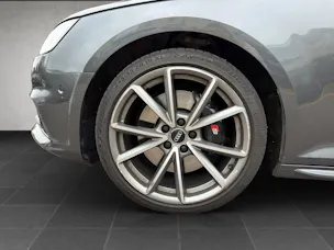 AUDI S4 Avant 3.0 V6 TFSI quattro S-Tronic