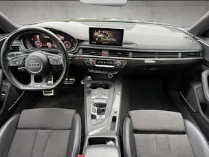 AUDI S4 Avant 3.0 V6 TFSI quattro S-Tronic