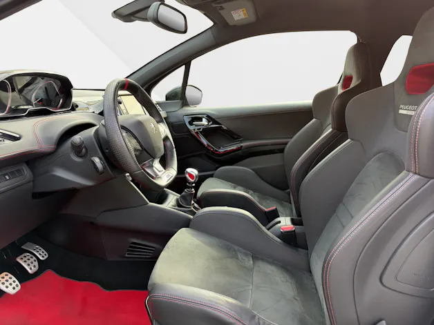 PEUGEOT 208 1.6 Turbo GTi 30th