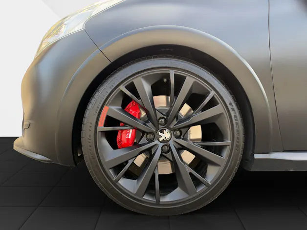 PEUGEOT 208 1.6 Turbo GTi 30th