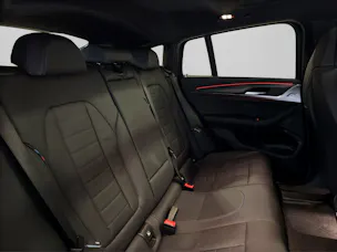BMW X4 M40i