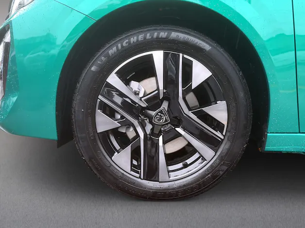 PEUGEOT 208 1.2 Hybrid ENVY Sondermodell