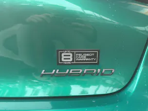 PEUGEOT 208 1.2 Hybrid Envy