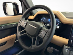 https://vehicle.imgix.net/4511049/51240ad5-7405-45ea-9636-54bab107ebb1.jpg