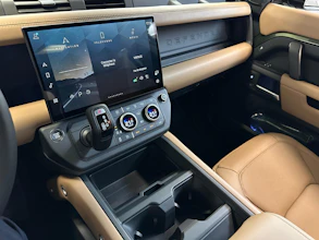 https://vehicle.imgix.net/4511049/b600ceba-16db-4ba1-ac6c-3ba3fa774ad1.jpg