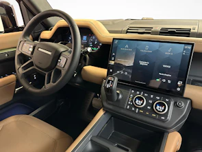 Fahrzeugbild LAND ROVER Defender 110 2.0 P300e X-Dynamic HSE
