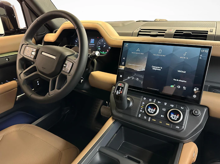 Fahrzeugbild LAND ROVER DEFENDER