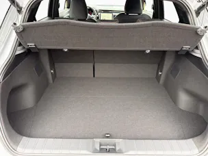 Lexus LBX 1.5 Hybrid Cool AWD