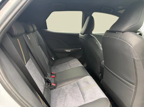 image du véhicule LEXUS LBX 1.5 Hybrid Cool AWD