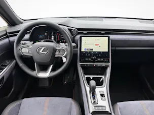 Lexus LBX 1.5 Hybrid Cool AWD