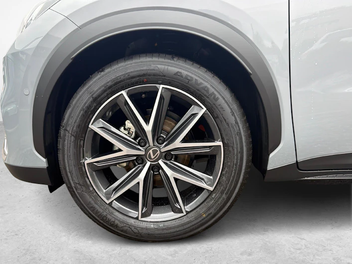 image du véhicule LEXUS LBX