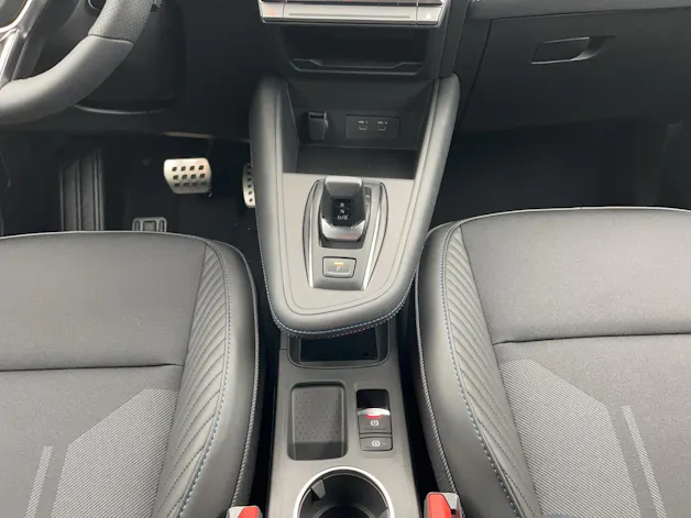 RENAULT Captur 1.8 E-Tech esprit Alpine
