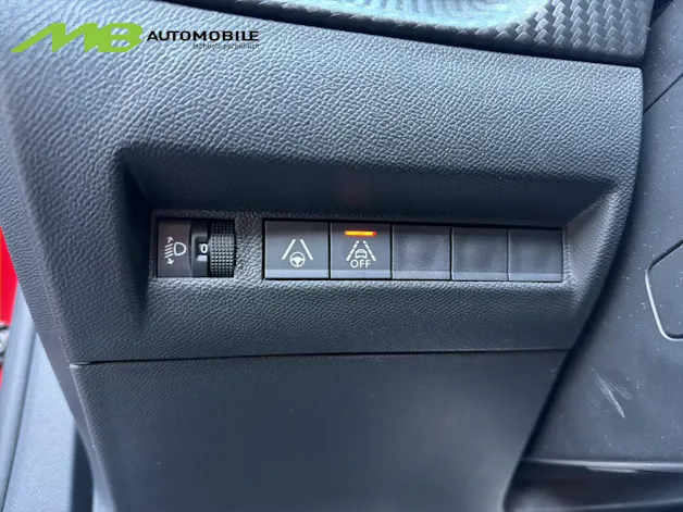 PEUGEOT 2008 1.2 PureTech 130 Allure Pack