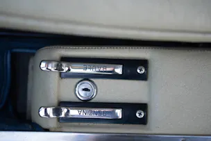 FERRARI 400