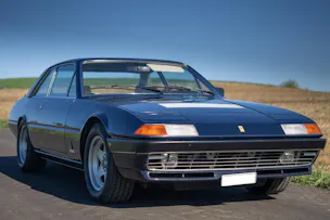 FERRARI 400