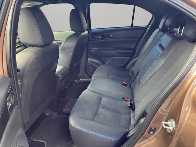 Mitsubishi Eclipse Cross 2.4 PHEV Style 4x4