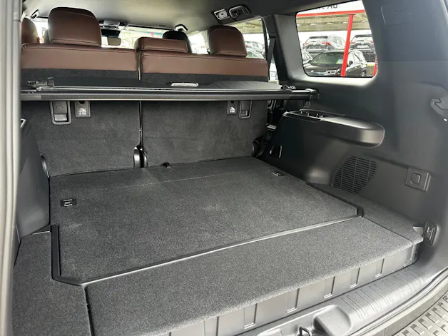 Toyota Land Cruiser 2.8 D 48V 230 Rebel