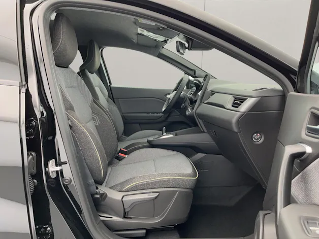 RENAULT Captur 1.8 E-Tech techno