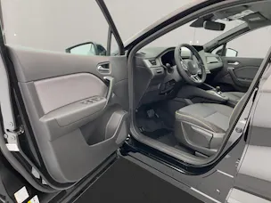 RENAULT Captur 1.8 E-Tech techno