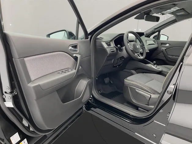 RENAULT Captur 1.8 E-Tech techno