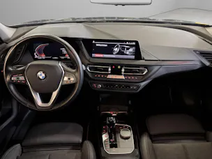 BMW 1er Reihe F40 120d xDrive SAG