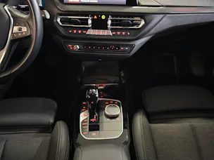 BMW 1er Reihe F40 120d xDrive SAG