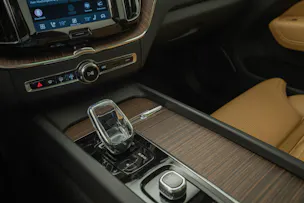 VOLVO XC60 2.0 T8 TE Inscription eAWD