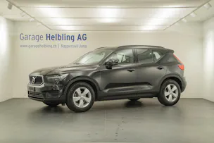 VOLVO XC40 1.5 T3 Momentum Light
