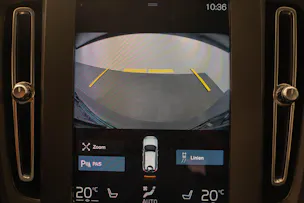 VOLVO XC40 1.5 T3 Momentum Light
