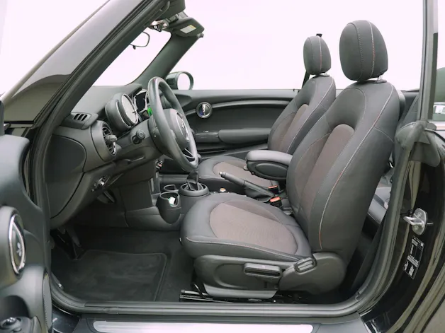 MINI Cabrio F57 1.5i One