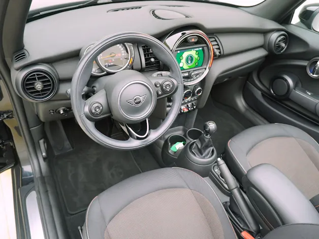 MINI Cabrio F57 1.5i One