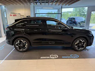 VW T-Roc 1.5 eTSi mHEV R-Line DSG-Automat
