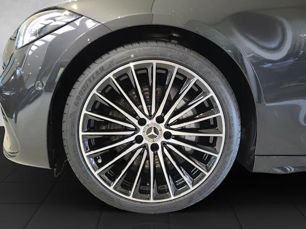 MERCEDES-BENZ C 220 d 4M T Swiss Star S206