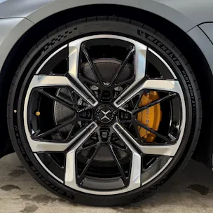 Polestar 5 Performance Launch Edition